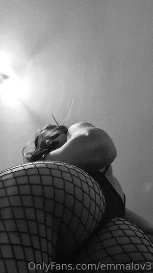 Emmalov3 OnlyFans Leaked Free Thumbnail Picture - #Hexm3Np01r