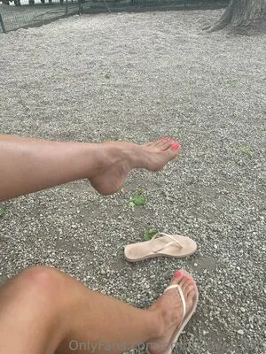 Emmalovettfeet OnlyFans Leaked Free Thumbnail Picture - #rmiw5lbk3C