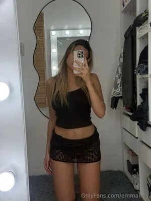 Emmalryy OnlyFans Leaked Free Thumbnail Picture - #JRASGEYmJi