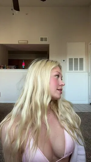 Emmalynnaomi OnlyFans Leaked Free Thumbnail Picture - #XDKgUXkv48