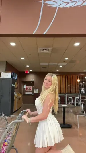 Emmalynnaomi OnlyFans Leaked Free Thumbnail Picture - #qXEFc2pdbx