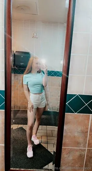 Emmamaeeee OnlyFans Leaked Free Thumbnail Picture - #14XRg6WRXT