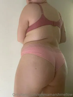 Emmamarshmellow OnlyFans Leaked Free Thumbnail Picture - #A6rB3xioMB