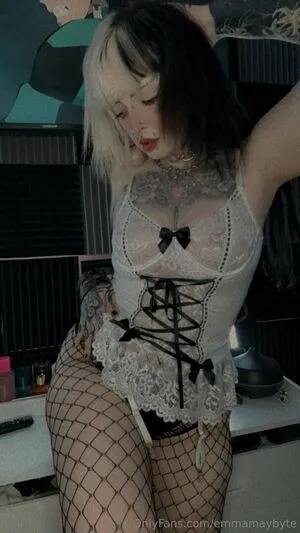 Emmamaybyte OnlyFans Leaked Free Thumbnail Picture - #1wNLjVjoxm