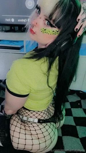Emmamaybyte OnlyFans Leaked Free Thumbnail Picture - #3z2qt6nk5Z