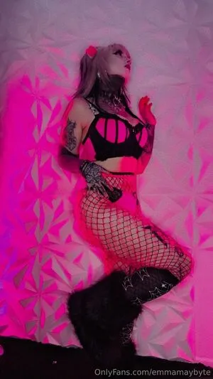 Emmamaybyte OnlyFans Leaked Free Thumbnail Picture - #CvQ8xeXDkm