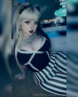 Emmamaybyte OnlyFans Leaked Free Thumbnail Picture - #FDXl3PrVtg