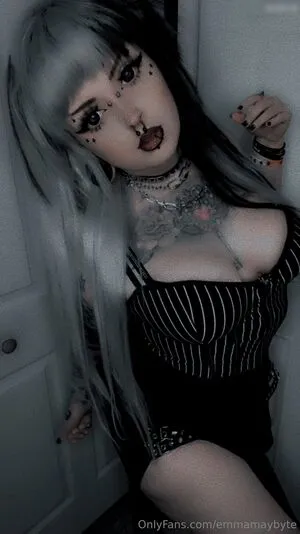 Emmamaybyte OnlyFans Leaked Free Thumbnail Picture - #KW0Vr1Qlck