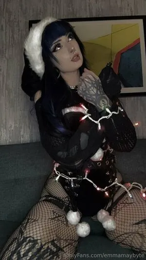 Emmamaybyte OnlyFans Leaked Free Thumbnail Picture - #dTZNp39wjh