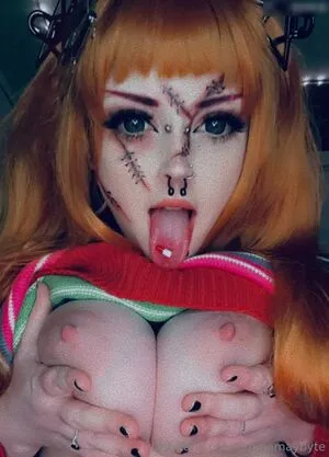 Emmamaybyte OnlyFans Leaked Free Thumbnail Picture - #dx5l0nrAYo