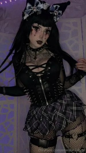 Emmamaybyte OnlyFans Leaked Free Thumbnail Picture - #gilhy7BKzG
