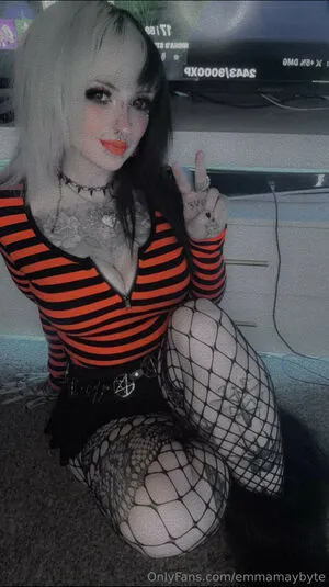 Emmamaybyte OnlyFans Leaked Free Thumbnail Picture - #qelhnDbZiB