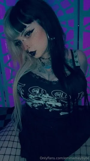 Emmamaybyte OnlyFans Leaked Free Thumbnail Picture - #xdEouHjUll