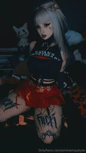 Emmamaybyte OnlyFans Leaked Free Thumbnail Picture - #xhID0nBGII