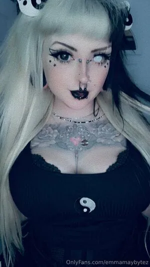 Emmamaybyte OnlyFans Leaked Free Thumbnail Picture - #zIRWNckdLE