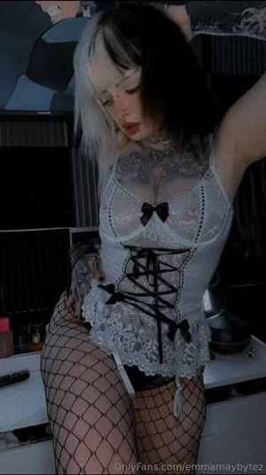 Emmamaybytez OnlyFans Leaked Free Thumbnail Picture - #jAnDfns9qV