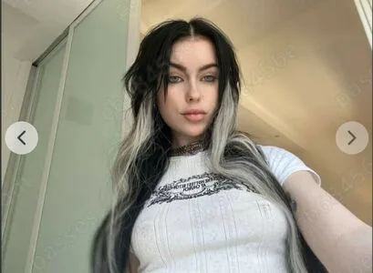 Emmanorton OnlyFans Leaked Free Thumbnail Picture - #Y7GF357rwE