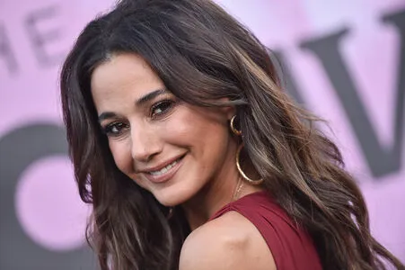 Emmanuelle Chriqui OnlyFans Leaked Free Thumbnail Picture - #1B1YIW6Peb