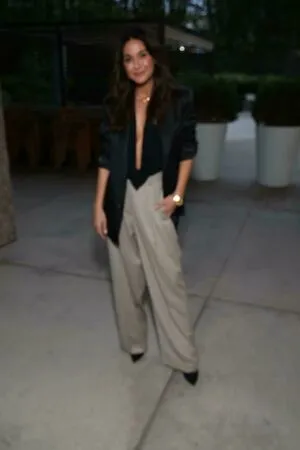 Emmanuelle Chriqui OnlyFans Leaked Free Thumbnail Picture - #I9Zd2cvbR5
