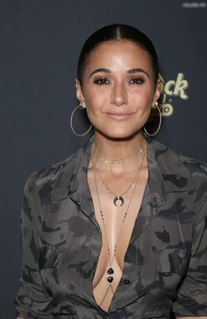 Emmanuelle Chriqui OnlyFans Leaked Free Thumbnail Picture - #KjLdFjS1mP