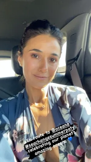 Emmanuelle Chriqui OnlyFans Leaked Free Thumbnail Picture - #PDIF4Ef5nL