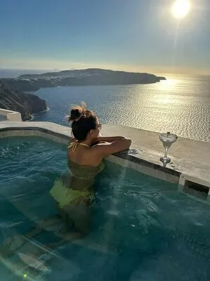 Emmanuelle Chriqui OnlyFans Leaked Free Thumbnail Picture - #XqsHFINHnh