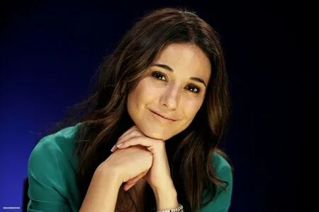 Emmanuelle Chriqui OnlyFans Leaked Free Thumbnail Picture - #ZkVRArK2vn