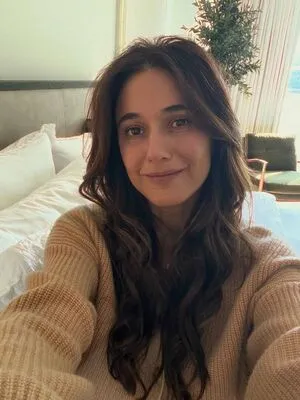 Emmanuelle Chriqui OnlyFans Leaked Free Thumbnail Picture - #jzk9UcrTel