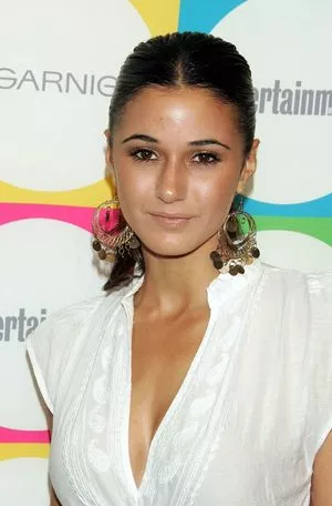 Emmanuelle Chriqui OnlyFans Leaked Free Thumbnail Picture - #tynI0Yeha0