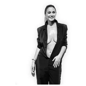 Emmanuelle Chriqui OnlyFans Leaked Free Thumbnail Picture - #wjTIHKCn9Z