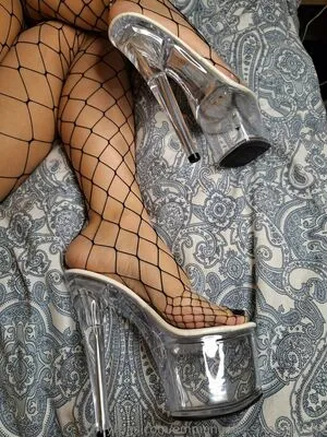 Emmanuelle Solemarks69 OnlyFans Leaked Free Thumbnail Picture - #iji26DAOVH