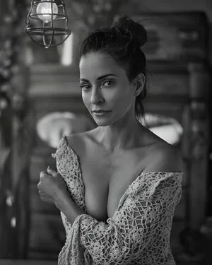 Emmanuelle Vaugier OnlyFans Leaked Free Thumbnail Picture - #3NP2BtRTOZ
