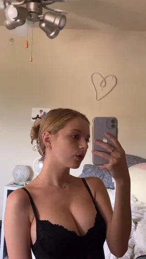 Emmanuelleweddell OnlyFans Leaked Free Thumbnail Picture - #Fs6yPPwqr3