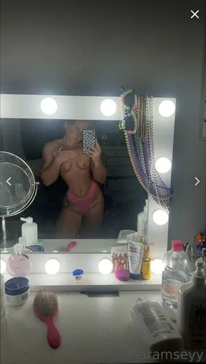 Emmaramseyy OnlyFans Leaked Free Thumbnail Picture - #UH8Q43jXoc