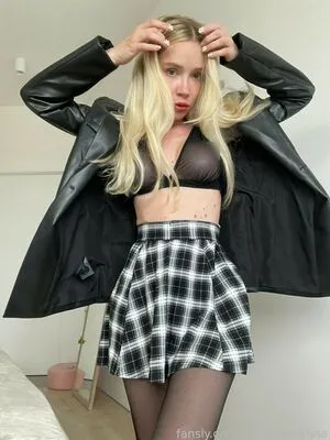 Emmaseverina OnlyFans Leaked Free Thumbnail Picture - #IWEq191SMz