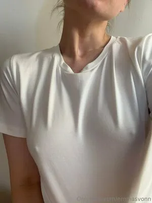 Emmasvonn OnlyFans Leaked Free Thumbnail Picture - #ocU6BzSph3