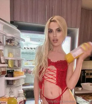 Emmaswann OnlyFans Leaked Free Thumbnail Picture - #HLi4sbF6Id