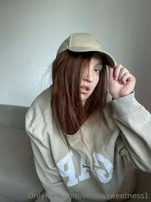 Emmasweetness1 OnlyFans Leaked Free Thumbnail Picture - #9FCN6mQN0M