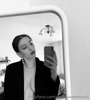 Emmasweetness1 OnlyFans Leaked Free Thumbnail Picture - #yUSxLZTHvE