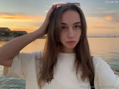 Emmauzi OnlyFans Leaked Free Thumbnail Picture - #16LWi8req4