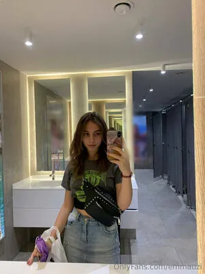 Emmauzi OnlyFans Leaked Free Thumbnail Picture - #FFNuzdYMFu