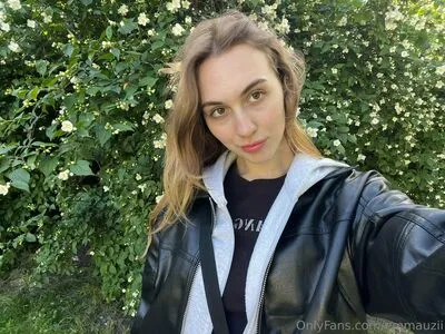 Emmauzi OnlyFans Leaked Free Thumbnail Picture - #L394KUMQbJ