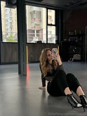 Emmauzii OnlyFans Leaked Free Thumbnail Picture - #xWFDF1GTZq