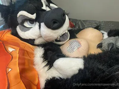 Emmawerewuff OnlyFans Leaked Free Thumbnail Picture - #B8t8xaS5ZZ