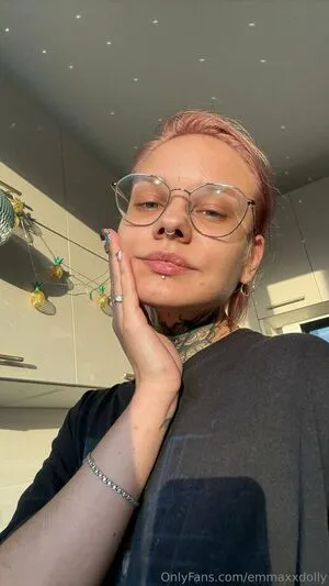 Emmaxxdolly OnlyFans Leaked Free Thumbnail Picture - #slMKAKtaYV