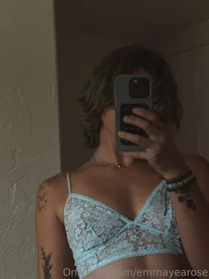Emmayearose OnlyFans Leaked Free Thumbnail Picture - #ZYpV2CCkFg