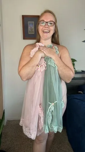 Emmberrosalyn OnlyFans Leaked Free Thumbnail Picture - #9n4qK33l2z