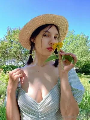 Emmelineeeee OnlyFans Leaked Free Thumbnail Picture - #viE9I4rLrI