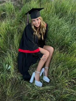 Emmi Butler OnlyFans Leaked Free Thumbnail Picture - #fpyFeGjEDp