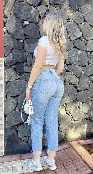 Emmi Krii OnlyFans Leaked Free Thumbnail Picture - #27wbVxKOtF